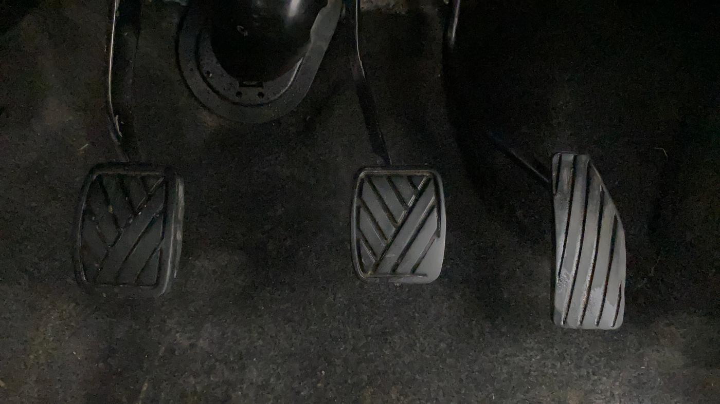 2014 Maruti Wagon R 1.0 LXI CNG, CNG, Manual, 1,05,185 km, Pedals