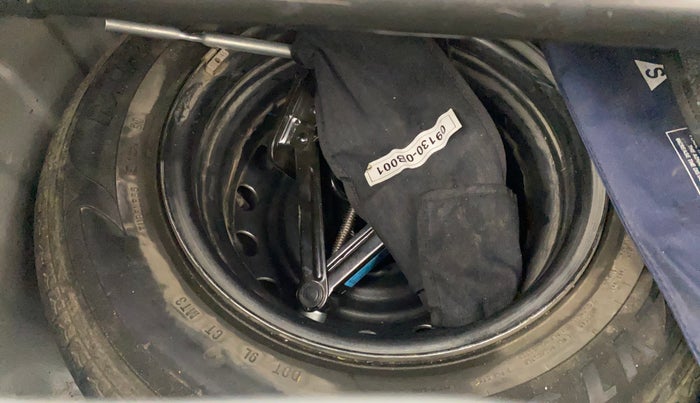 2021 Hyundai NEW SANTRO SPORTZ EXECUTIVE MT CNG, CNG, Manual, 79,736 km, Spare Tyre