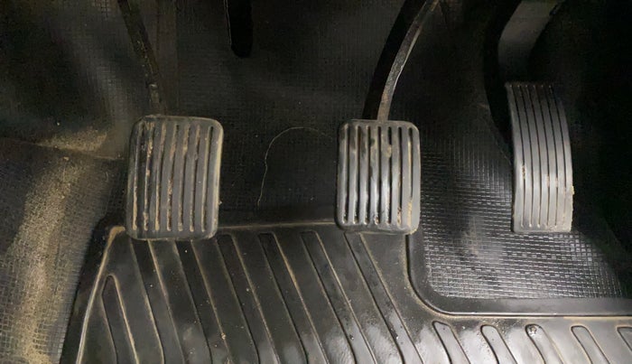 2021 Hyundai NEW SANTRO SPORTZ EXECUTIVE MT CNG, CNG, Manual, 79,736 km, Pedals