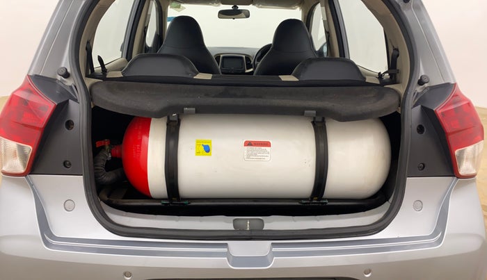 2021 Hyundai NEW SANTRO SPORTZ EXECUTIVE MT CNG, CNG, Manual, 79,736 km, Boot Inside