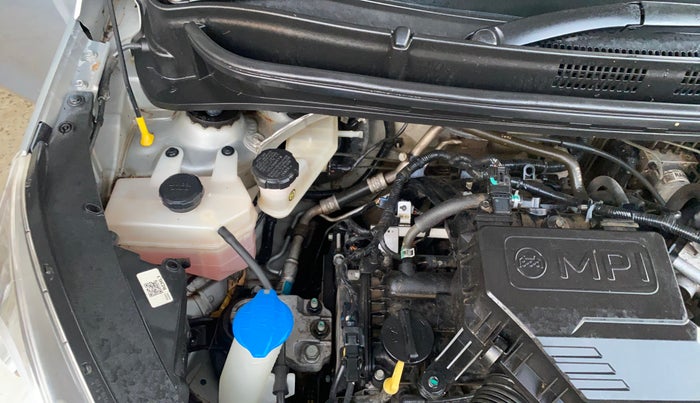 2021 Hyundai NEW SANTRO SPORTZ EXECUTIVE MT CNG, CNG, Manual, 79,736 km, Engine View - Right