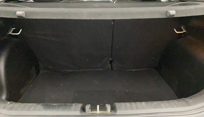 2023 Hyundai VENUE SX (O) 1.0 TURBO DCT, Petrol, Automatic, 27,749 km, Boot Inside