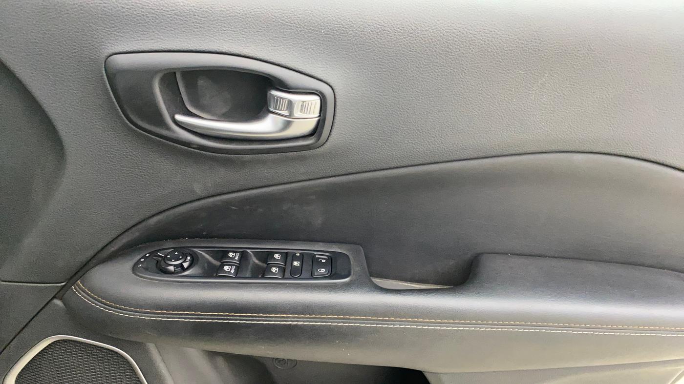 2020 Jeep Compass SPORT PLUS 1.4 PETROL, Petrol, Manual, 28,662 km, Driver Side Door Panels Control