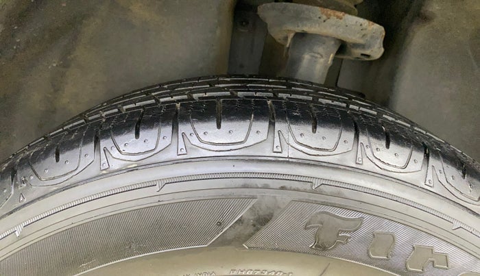 2020 Jeep Compass SPORT PLUS 1.4 PETROL, Petrol, Manual, 28,662 km, Left Rear Tyre Tread