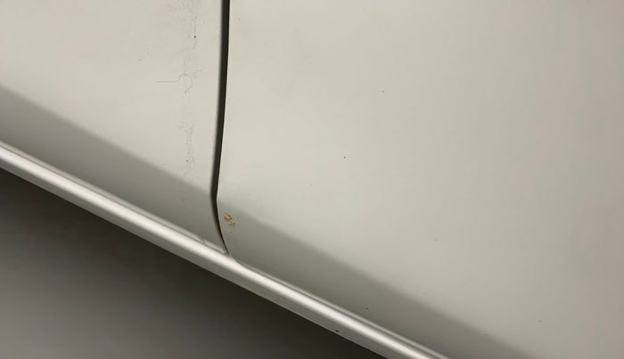 2019 Maruti Alto LXI, Petrol, Manual, 65,860 km, Driver-side door - Slightly rusted