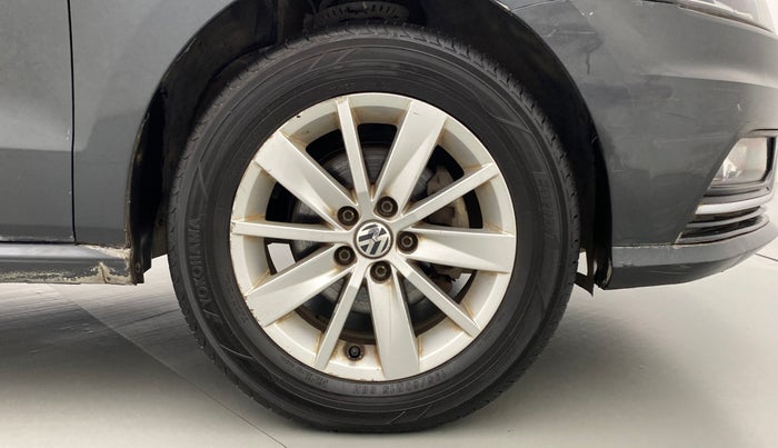 2017 Volkswagen Ameo HIGHLINE 1.5L AT (D), Diesel, Automatic, 45,867 km, Right Front Wheel
