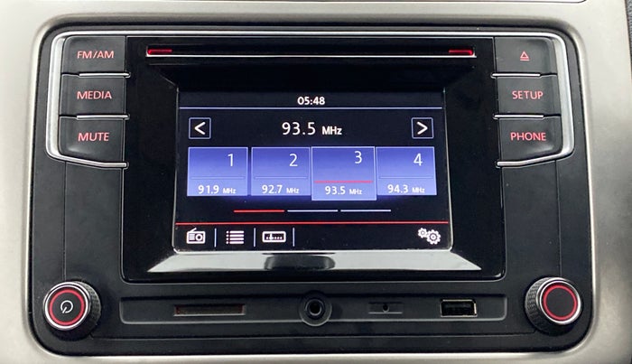 2017 Volkswagen Ameo HIGHLINE 1.5L AT (D), Diesel, Automatic, 45,867 km, Infotainment System