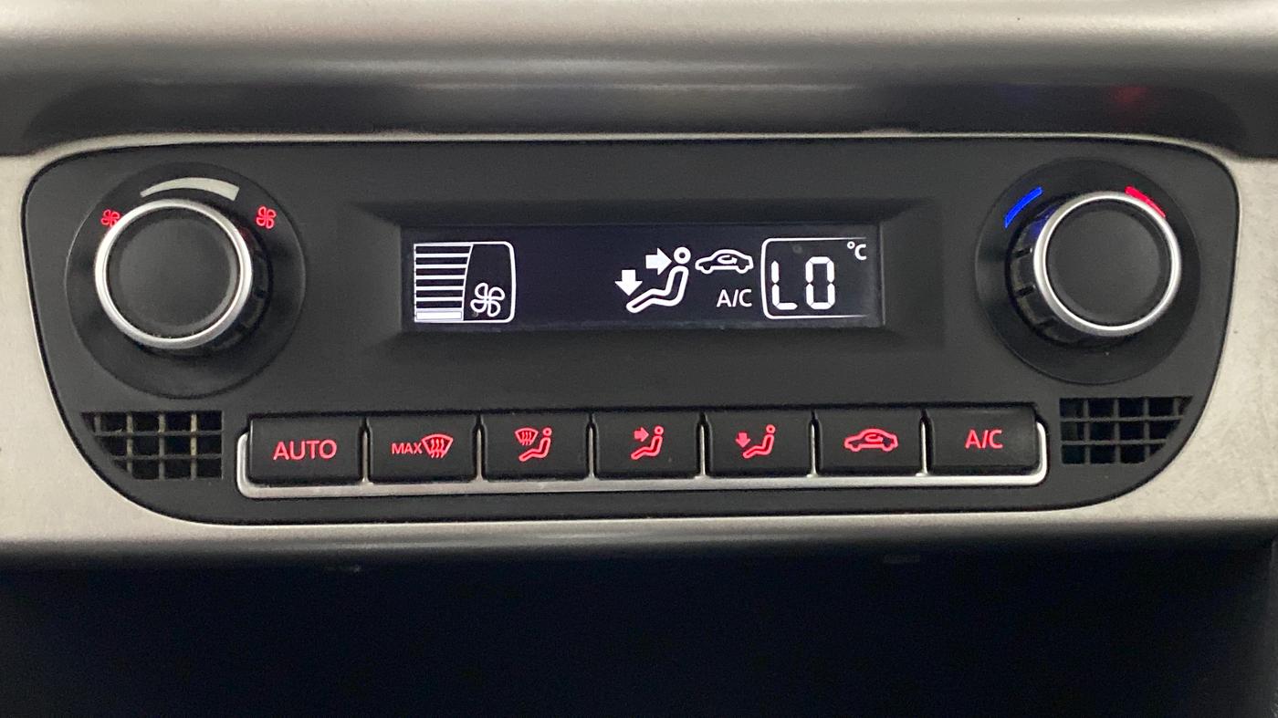 2017 Volkswagen Ameo HIGHLINE 1.5L AT (D), Diesel, Automatic, 45,867 km, Automatic Climate Control