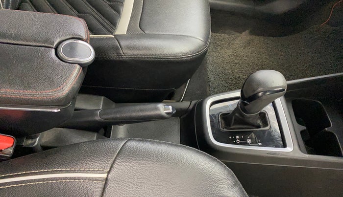 2018 Maruti Swift ZXI AMT, Petrol, Automatic, 33,539 km, Gear Lever