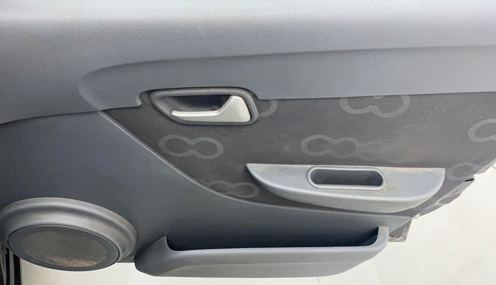 2014 Maruti Alto 800 LXI, Petrol, Manual, 82,404 km, Driver Side Door Panels Control