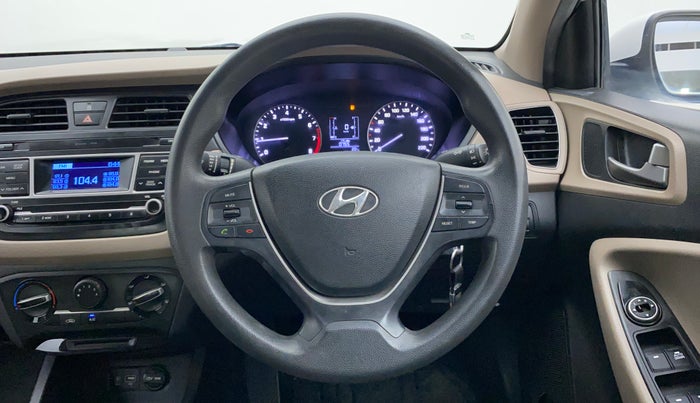 2015 Hyundai Elite i20 MAGNA 1.2, Petrol, Manual, 35,442 km, Steering Wheel Close Up