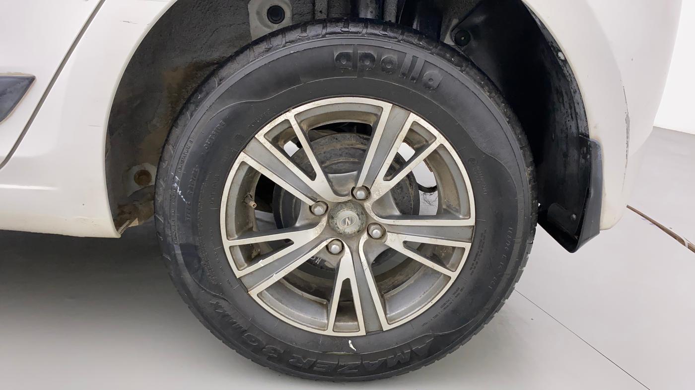2015 Hyundai Elite i20 MAGNA 1.2, Petrol, Manual, 35,442 km, Left Rear Wheel