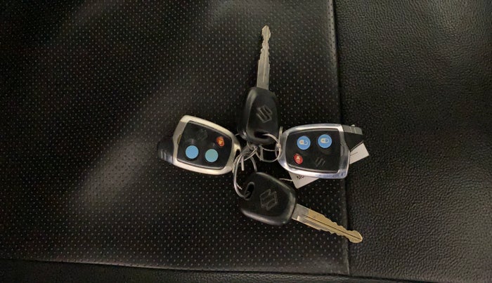 2015 Maruti Wagon R 1.0 LXI, Petrol, Manual, 47,105 km, Key Close Up