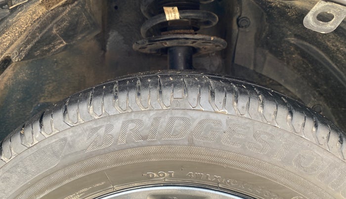 2021 Maruti XL6 ALPHA MT, Petrol, Manual, 21,229 km, Right Front Tyre Tread