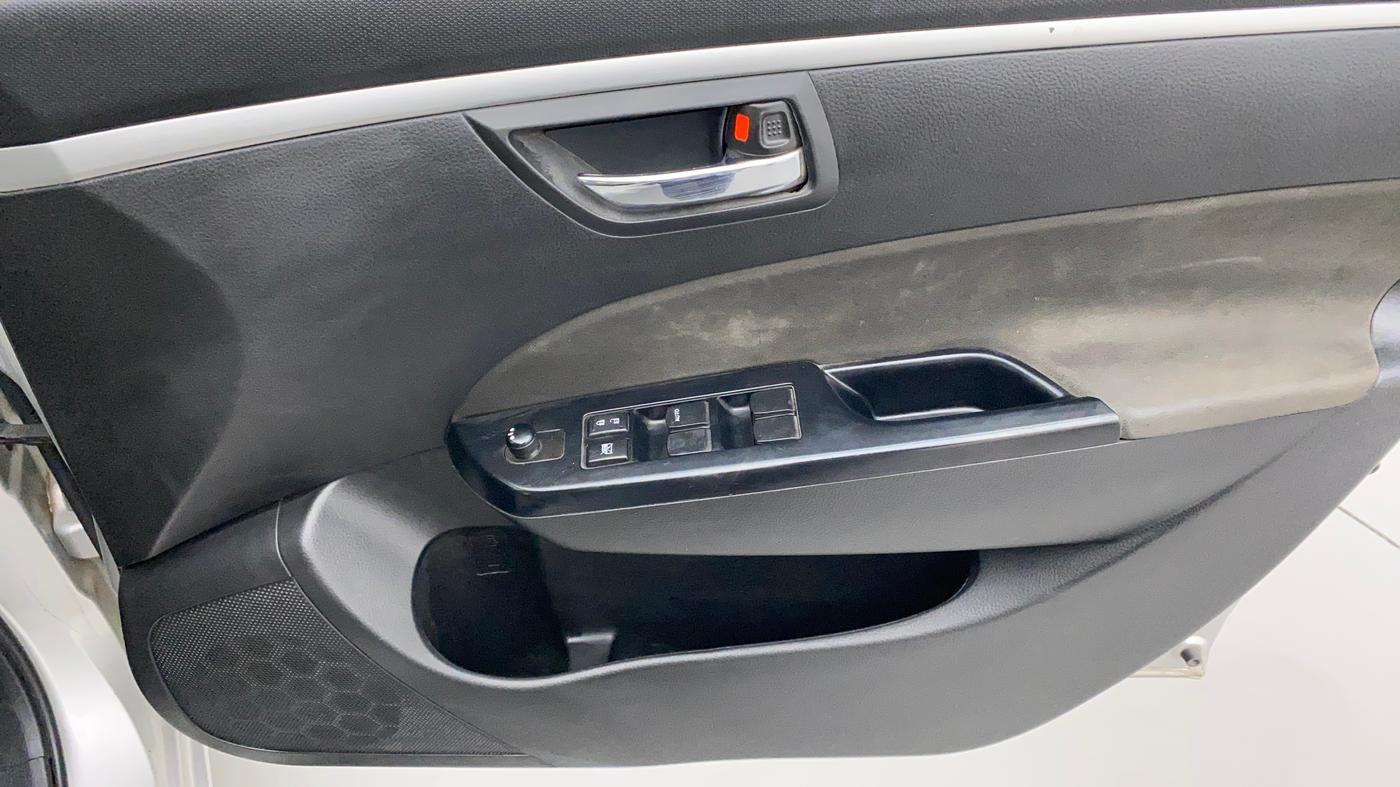 2013 Maruti Swift VXI, Petrol, Manual, 35,748 km, Driver Side Door Panels Control