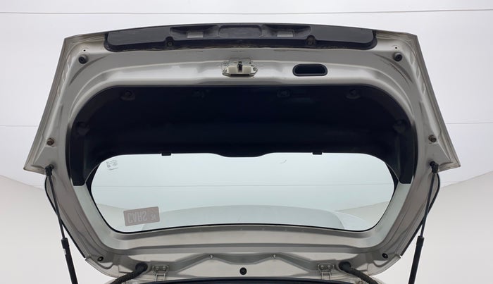 2013 Maruti Swift VXI, Petrol, Manual, 35,748 km, Boot Door Open