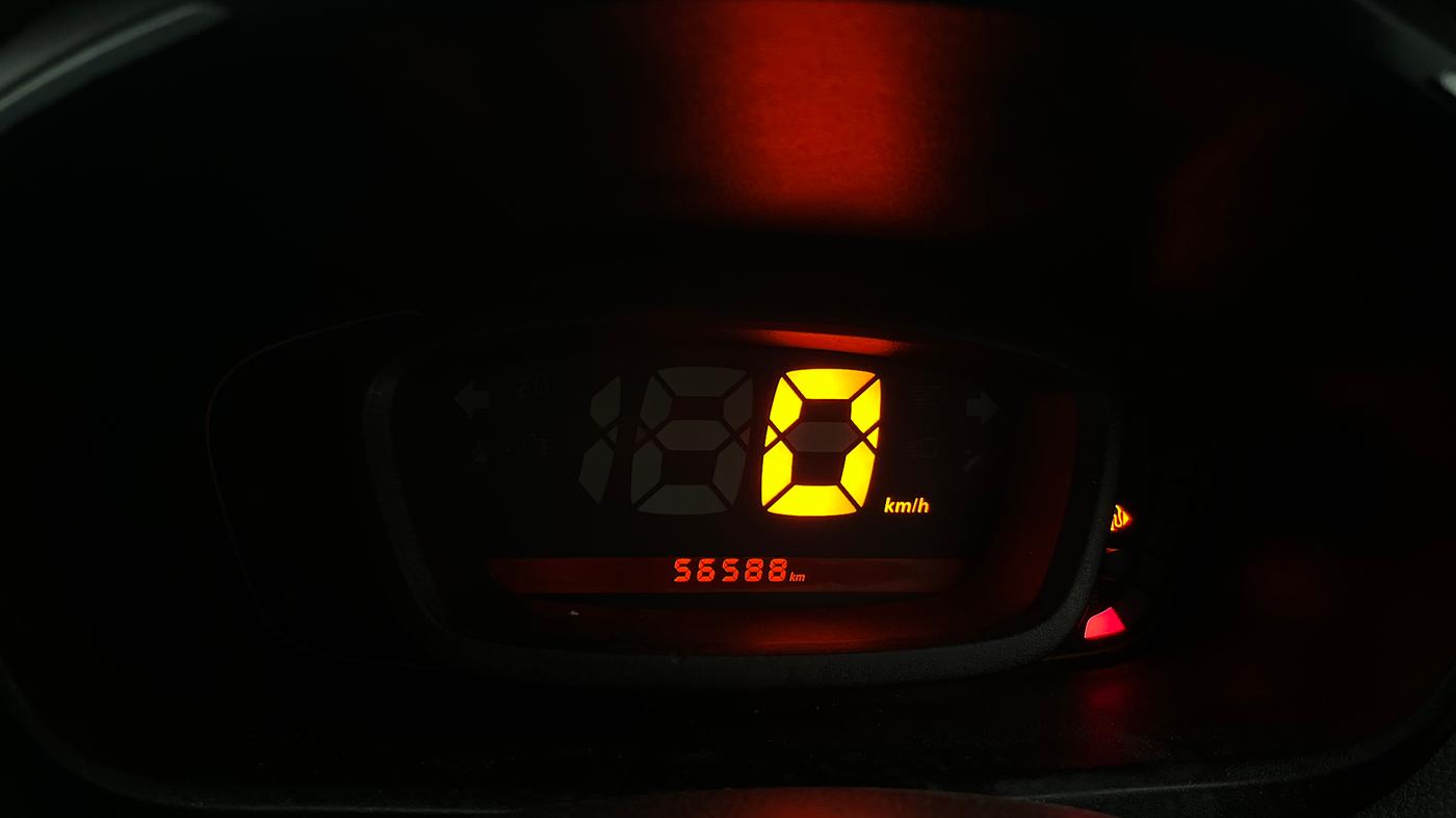 2019 Renault Kwid RXT 1.0 (O), Petrol, Manual, 56,568 km, Odometer Image