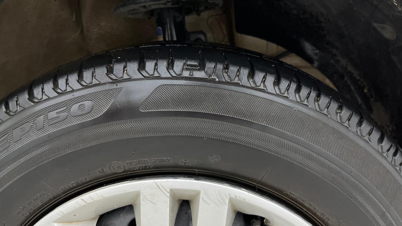 2019 Maruti Dzire VXI, Petrol, Manual, 58,671 km, Right Front Tyre Tread