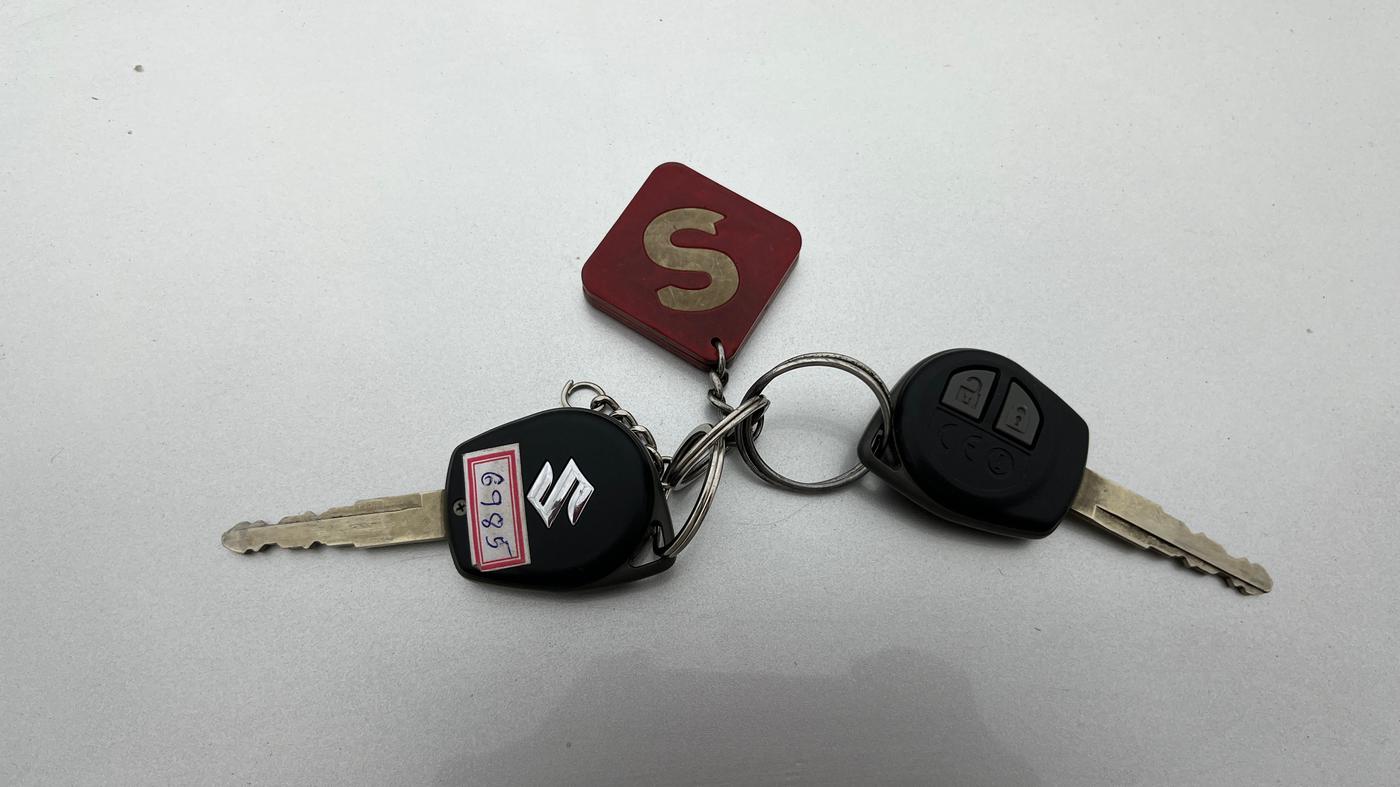 2019 Maruti Dzire VXI, Petrol, Manual, 58,671 km, Key Close Up