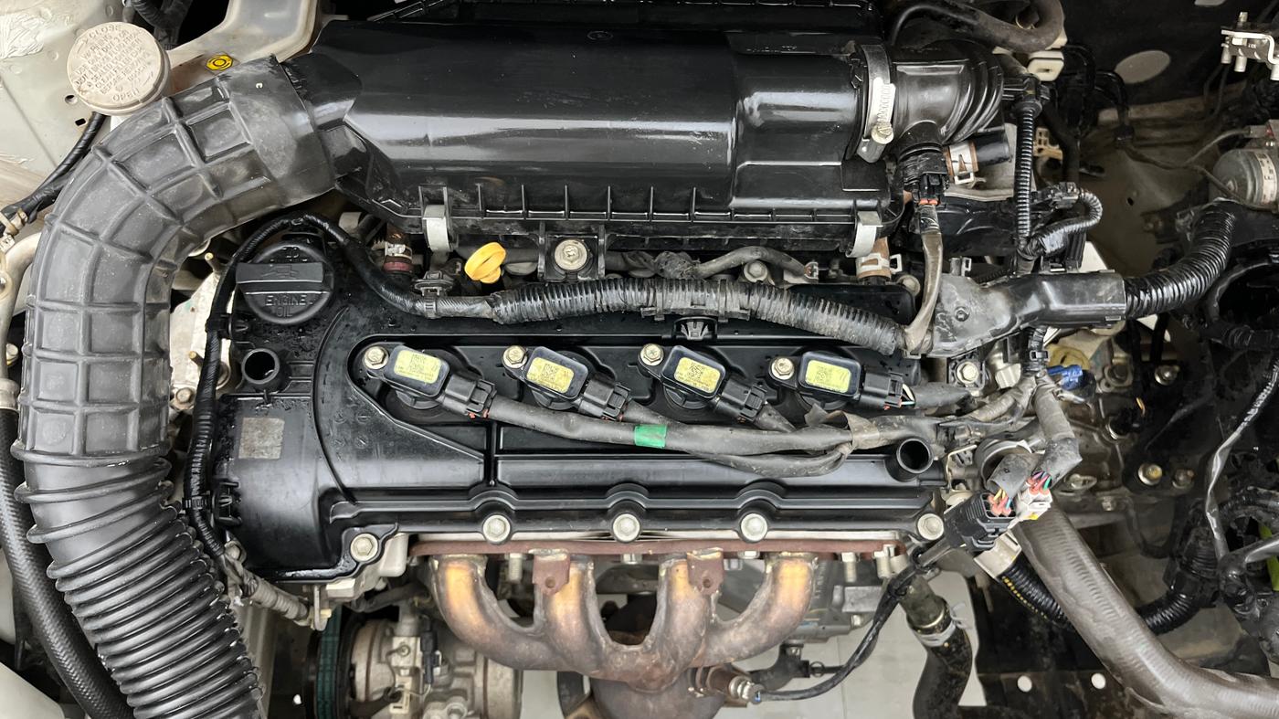 2019 Maruti Dzire VXI, Petrol, Manual, 58,671 km, Engine View
