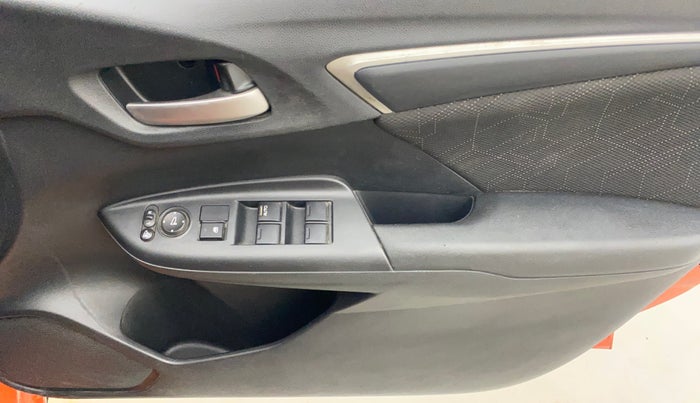 2016 Honda Jazz 1.2L I-VTEC VX, Petrol, Manual, 61,368 km, Driver Side Door Panels Control