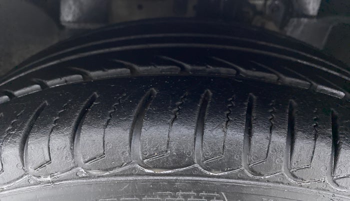 2020 Ford Ecosport 1.5TITANIUM TDCI, Diesel, Manual, 52,107 km, Left Front Tyre Tread