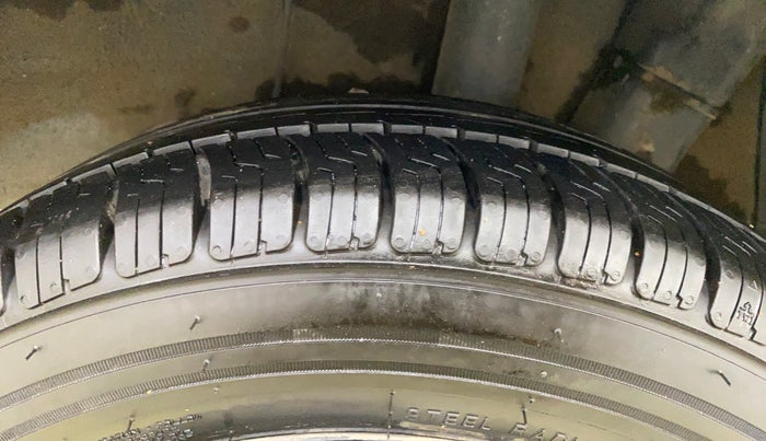 2018 Hyundai Grand i10 MAGNA 1.2 KAPPA VTVT, CNG, Manual, 43,746 km, Left Rear Tyre Tread