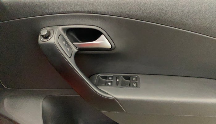 2019 Volkswagen Polo HIGHLINE PLUS 1.0L TSI, Petrol, Manual, 45,478 km, Driver Side Door Panels Control