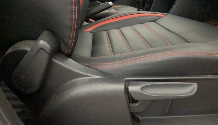 2019 Volkswagen Polo HIGHLINE PLUS 1.0L TSI, Petrol, Manual, 45,478 km, Driver Side Adjustment Panel