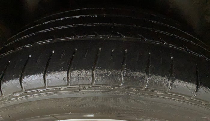 2019 Volkswagen Polo HIGHLINE PLUS 1.0L TSI, Petrol, Manual, 45,478 km, Right Rear Tyre Tread