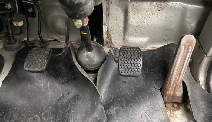 2012 Maruti OMNI E 8 STR, Petrol, Manual, 35,429 km, Pedals