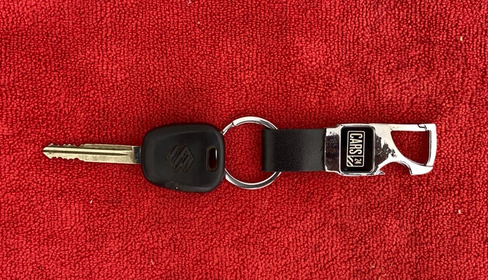 2012 Maruti OMNI E 8 STR, Petrol, Manual, 35,429 km, Key Close Up