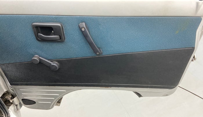 2012 Maruti OMNI E 8 STR, Petrol, Manual, 35,429 km, Driver Side Door Panels Control