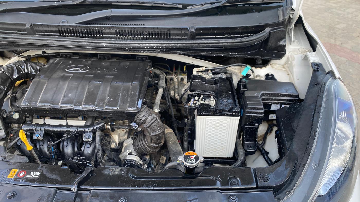 2024 Hyundai AURA SX 1.2, Petrol, Manual, 17,457 km, Engine View - Left
