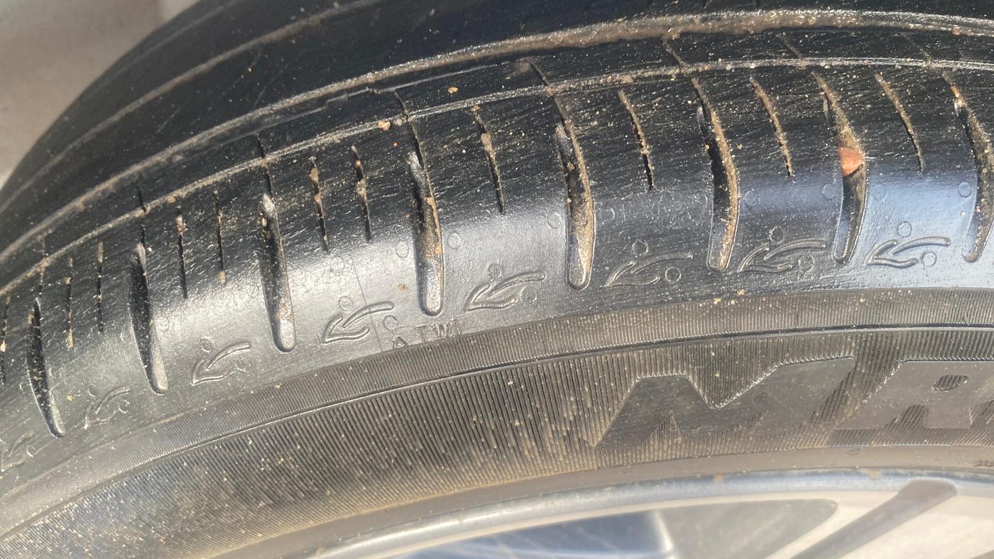 2024 Hyundai AURA SX 1.2, Petrol, Manual, 17,457 km, Left Rear Tyre Tread
