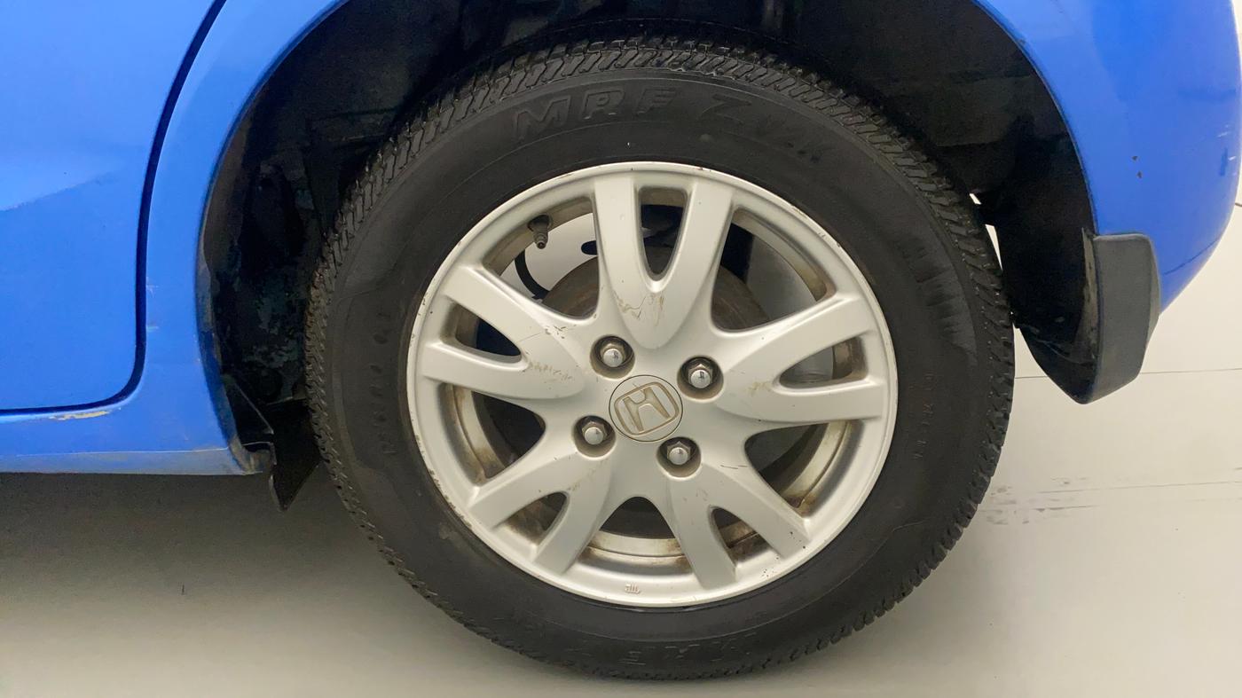 2012 Honda Brio V MT, Petrol, Manual, 20,896 km, Left Rear Wheel