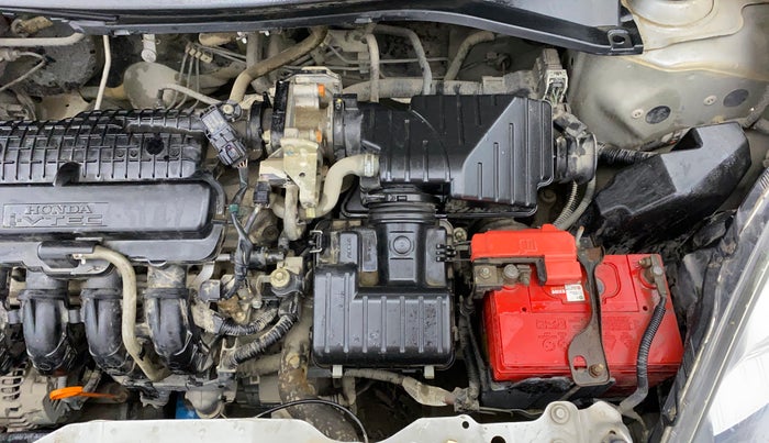 2016 Honda Brio VX MT, Petrol, Manual, 17,759 km, Engine View - Left