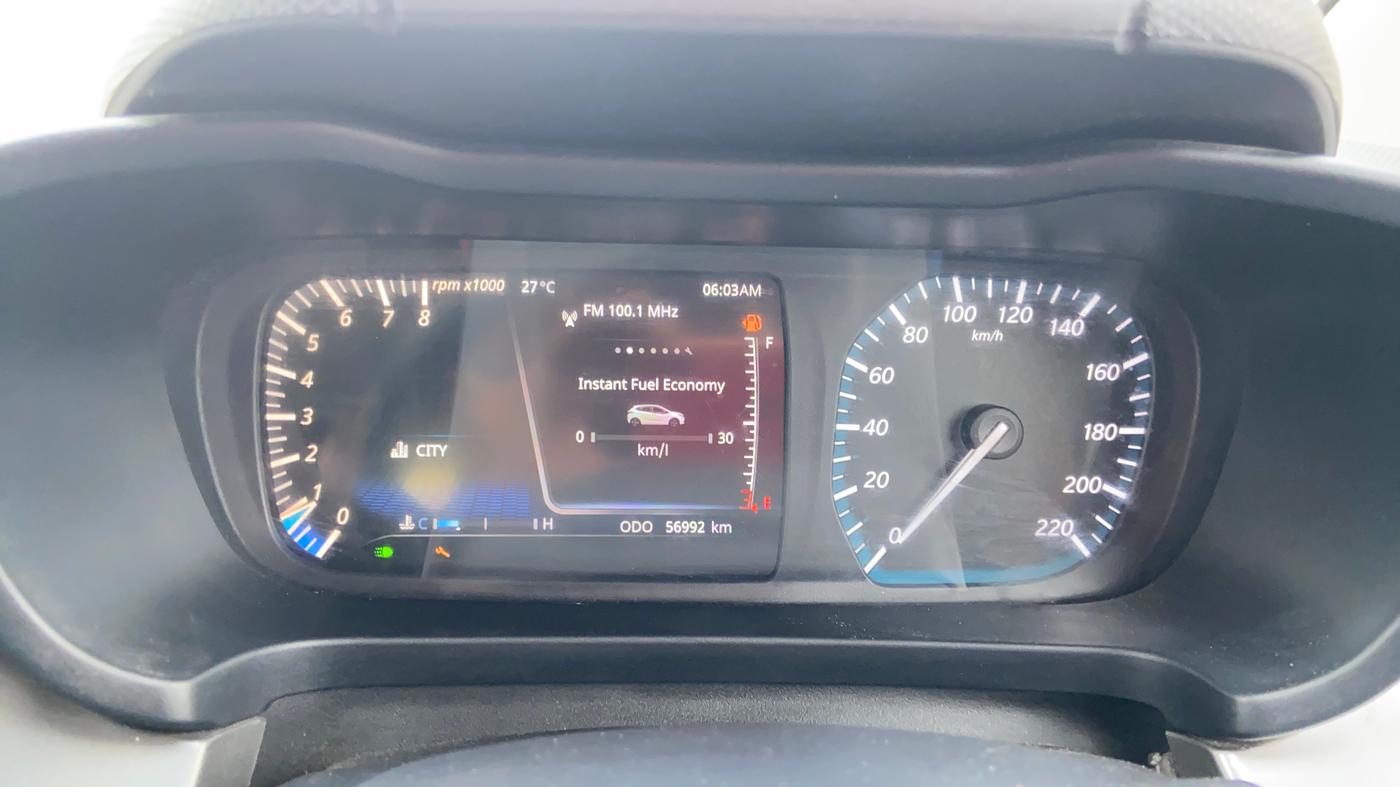 2023 Tata ALTROZ XZ + SUNROOF, Petrol, Manual, 56,975 km, Odometer Image
