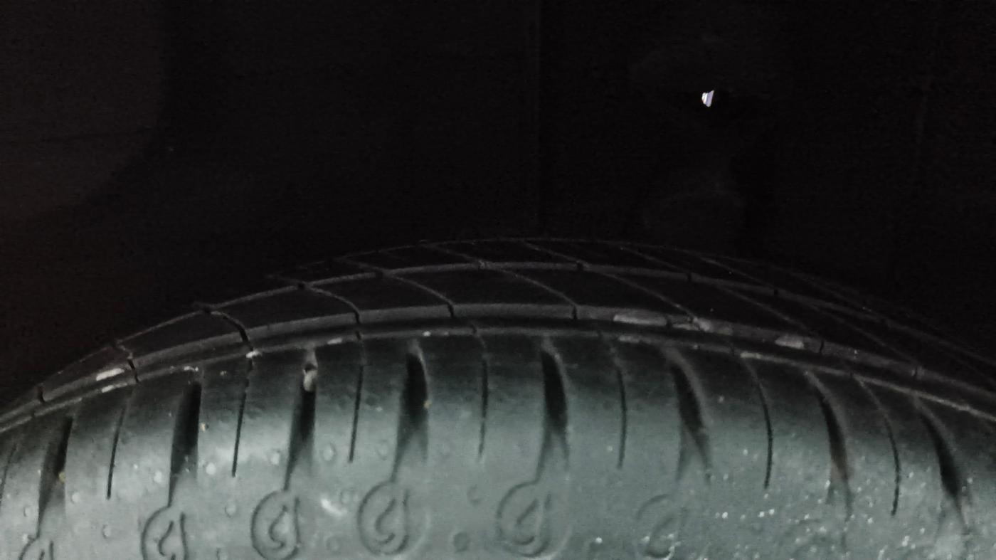 2021 Renault Kwid RXL, Petrol, Manual, 57,187 km, Left Rear Tyre Tread