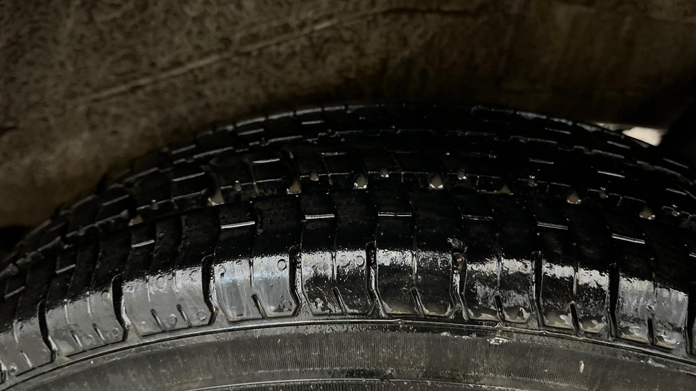 2017 Maruti Wagon R 1.0 LXI, Petrol, Manual, 33,179 km, Left Rear Tyre Tread