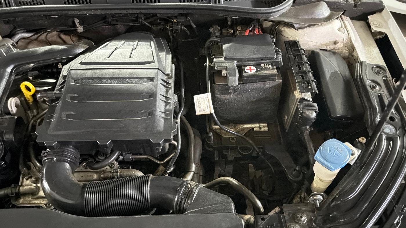 2023 Skoda SLAVIA STYLE 1.0L TSI AT, Petrol, Automatic, 17,785 km, Engine View - Left