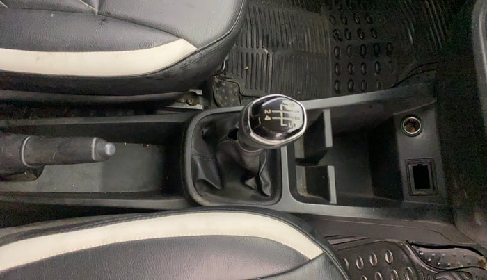 2021 Renault Kwid NEOTECH RXL 1.0 MT, Petrol, Manual, 79,962 km, Gear Lever