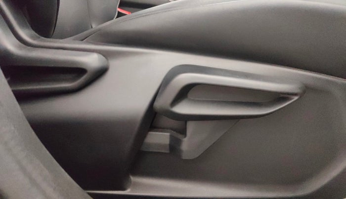 2022 Tata NEXON XZA PLUS (HS) PETROL DARK EDITION, Petrol, Automatic, 11,036 km, Driver Side Adjustment Panel