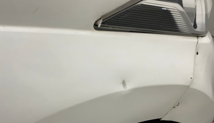 2018 Datsun Redi Go T (O), Petrol, Manual, 27,522 km, Right fender - Slightly dented