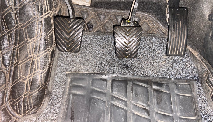 2022 KIA SONET HTX PLUS 1.5, Diesel, Manual, 36,812 km, Pedals