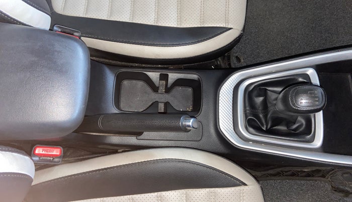 2022 KIA SONET HTX PLUS 1.5, Diesel, Manual, 36,812 km, Gear Lever