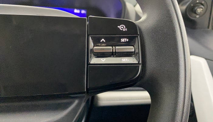 2024 Tata NEXON CREATIVE+ SUNROOF DCA 1.2 PETROL, Petrol, Automatic, 17,420 km, Adaptive Cruise Control