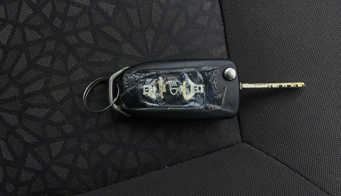 2015 Tata Zest XMS PETROL, Petrol, Manual, 38,367 km, Key Close Up