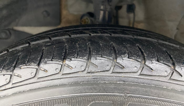 2018 Honda Amaze 1.5L I-DTEC S OPT, Diesel, Manual, 31,980 km, Left Front Tyre Tread