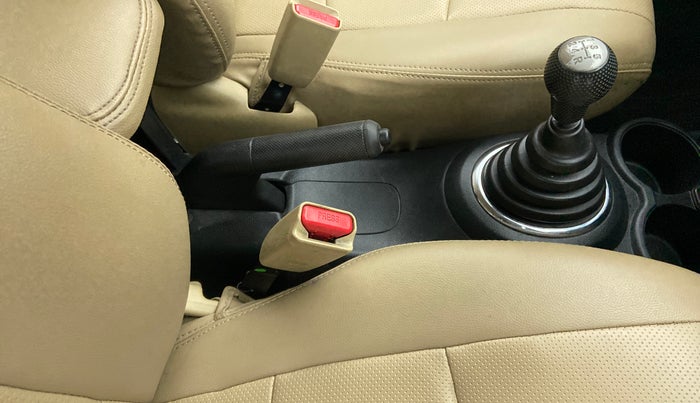 2018 Honda Amaze 1.5L I-DTEC S OPT, Diesel, Manual, 31,980 km, Gear Lever